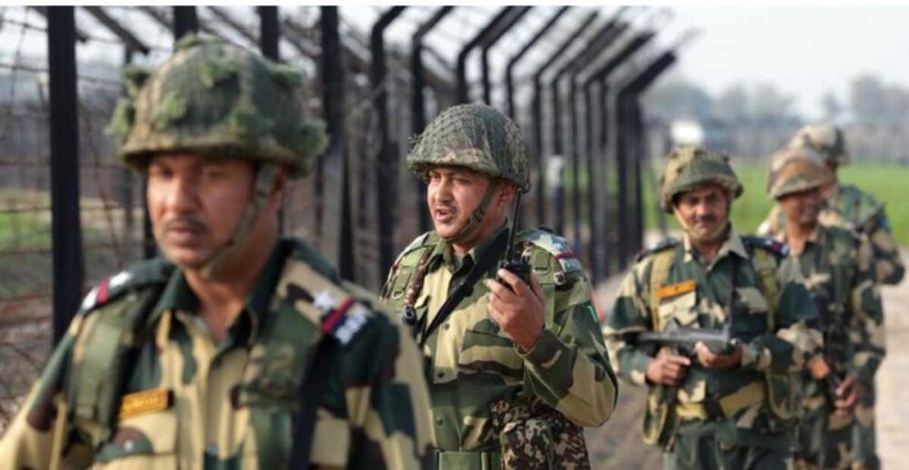 ឥណ្ឌា-ប៉ាគិស្ថាន បាញ់គ្រាប់ផ្លោង​ដាក់​គ្នា ​សម្លាប់​មនុស្ស​យ៉ាង​តិច​15​នាក់