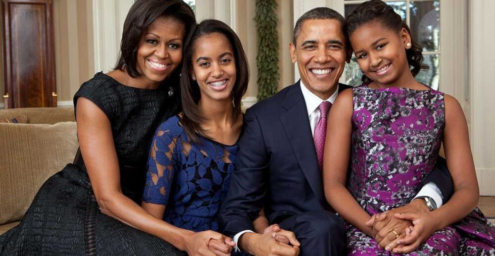 យីហោរបស់អតីតប្រធានាធិបតី Barack Obama រកប្រាក់បានច្រើនសន្ធឹក តាមវីធីណាខ្លះ?