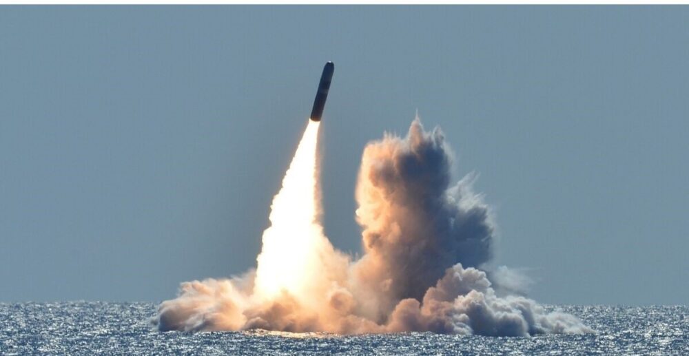 កងទ័ព​អាមេរិក​ទទួលបាន​ក្បាល​គ្រាប់​នុយ​ក្លេ​អែរ​ដែល​ធ្លាប់​ត្រូវបាន Biden ជំទាស់