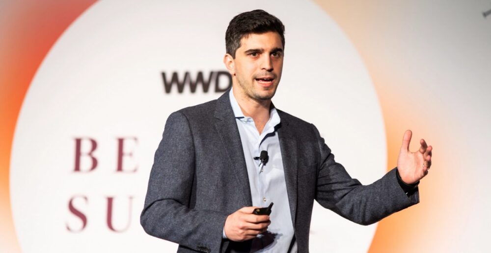 ស្ដាប់​សម្ដី​​របស់​ថៅកែ​ កំលោះ​នេះ​បាន​ក្លាយជា​មហាសេដ្ឋី​ក្នុង​វ័យ 30ឆ្នាំ ក្រោយពី​ឈប់​ធ្វើការ ដើម្បី​ប្រកប​អាជីវកម្ម​ផ្ទាល់ខ្លួន