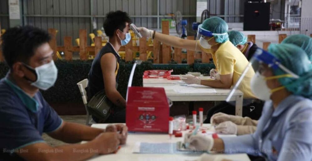 ថៃ​បានចាប់ផ្ដើម​ដាក់​បម្រាម​គោចរ បន្ទាប់ពី​រកឃើញ​ករ​ណី​វិជ្ជមាន​នឹង Covid-19 ក្នុង​សហគមន៍