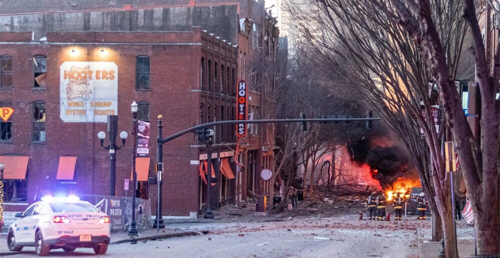 អាមេរិក​ដាក់​បម្រាម​គោចរ​ក្រោយ​ករណី​ផ្ទុះ​ដ៏​ធំ​មួយ​ដែល​បណ្ដាលឱ្យ​អគា​ជាង 40 ត្រូវ​រង​ការខូចខាត