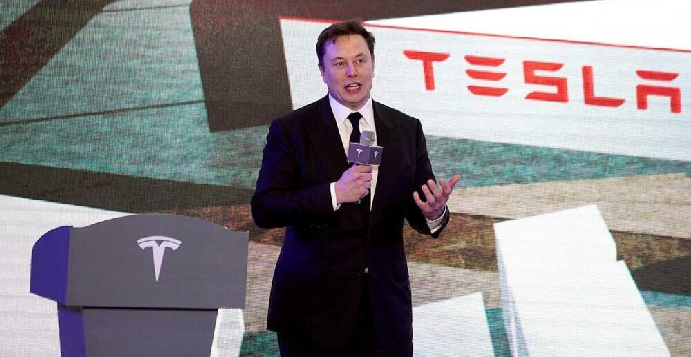 មហាសេដ្ឋី Elon Musk ធ្លាប់​ព្យាយាម​លក់ Tesla ឱ្យ Apple តែ​មិន​បាន​សម្រេច​