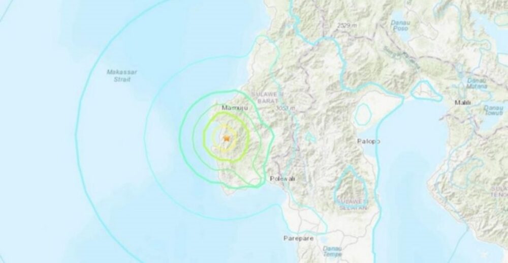 រញ្ជួយ​ដី​លើ​កោះ​មួយ​នៅ​ឥណ្ឌូនេស៊ី សម្លាប់​មនុស្ស​ជាច្រើន​នាក់