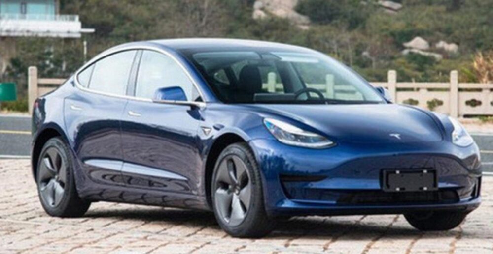 រថយន្ត​អគ្គិសនី Tesla ទើបតែ​​បើក​ហាង​​នៅ​​ប្រទេស​ចិន​សោះ លក់ដាច់​ដូច​វ៉ាក់សាំង Covid-19