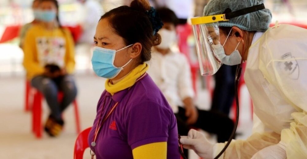 កម្ពុជា​រកឃើញ​អ្នក​ឆ្លង Covid-19 ថ្មី​ចំនួន 15នាក់​បន្ថែមទៀត ខណៈ​ពិភពលោក​រក​ឃើញ​ជិត​ 700,000​​នាក់​