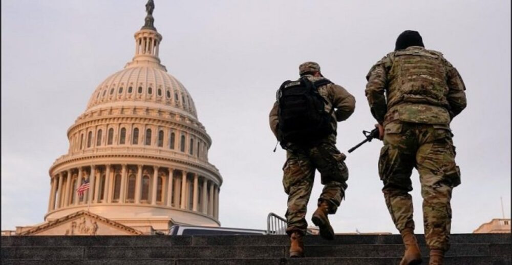 អាមេរិក​បិទ Capitol Hill ព្រោះ​មាន​អគ្គិភ័យ​នៅ​ទីប្រជុំជន​ក្បែរ​វិមាន​សភាជាតិ