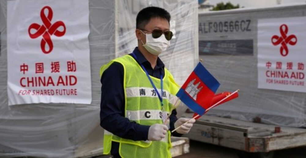 កម្ពុជា​ត្រៀម​ទទួល​វ៉ាក់សាំង Covid-19 របស់​ចិន នៅ​ថ្ងៃទី7 ខាងមុខ