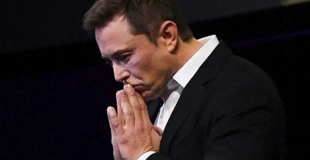 «ជ្រុលដៃ» សរសេរថា «តម្លៃ Bitcoin កំពុង​ឡើង​ខ្ពស់​ពេក​ហើយ» លោក Musk ត្រូវ​ធ្លាក់​ពី​តំណែង «​អ្នក​​មាន​​​​ជាង​គេ​​ក្នុង​​ពិភព​លោក»