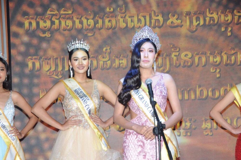 ស្ថានប័ន Miss Grand Cambodia ប្រគល់មកុដឱ្យកញ្ញា លីវ ជីលី បវរកញ្ញាជ័យលាភីរងទី២