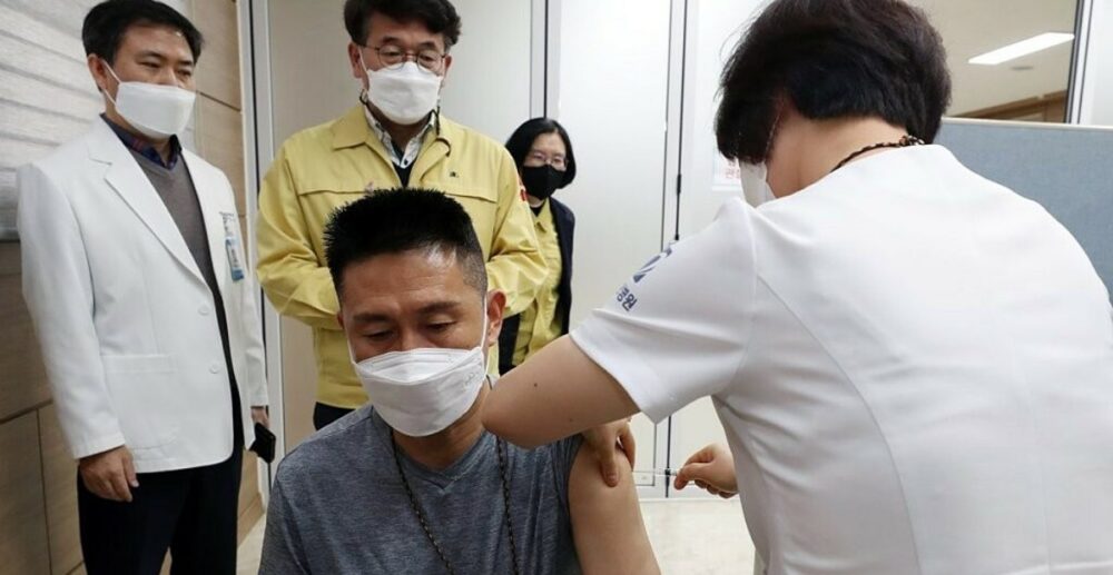 កូរ៉េខាងត្បូង៖ មនុស្ស 3នាក់​ទៀត​បាន​ស្លាប់ បន្ទាប់ពី​បាន​ចាក់​វ៉ាក់សាំង​បង្ការ Covid-19