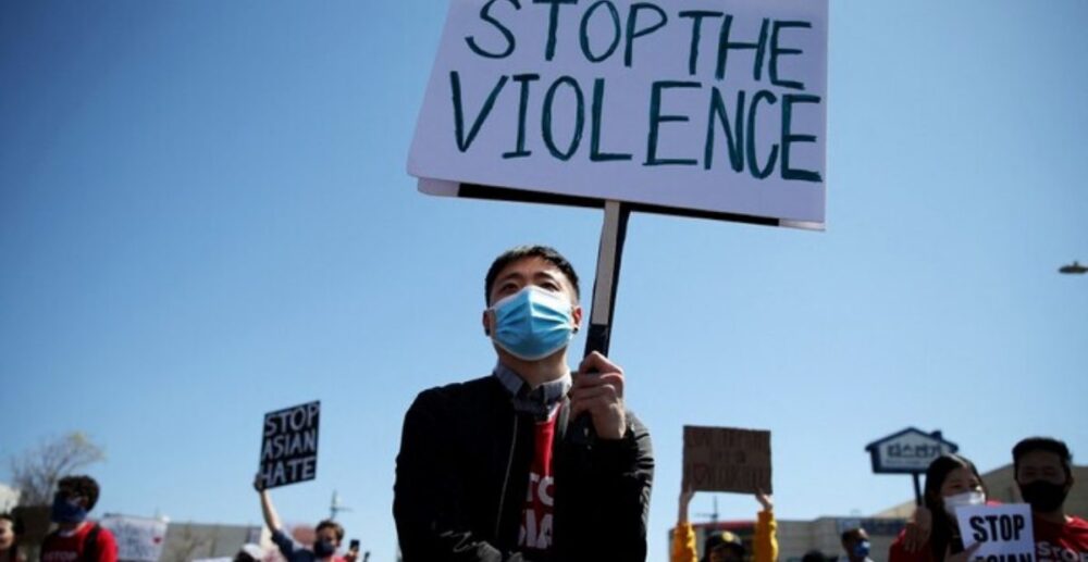 បាតុកម្ម​ប្រឆាំង​ការរើសអើង​លើ​​ជន​ជាតិ​​អាមេរិកាំង​ដើមកំណើត​អាស៊ី កំពុង​ផ្ទុះឡើង​នៅ​សហរដ្ឋអាមេរិក