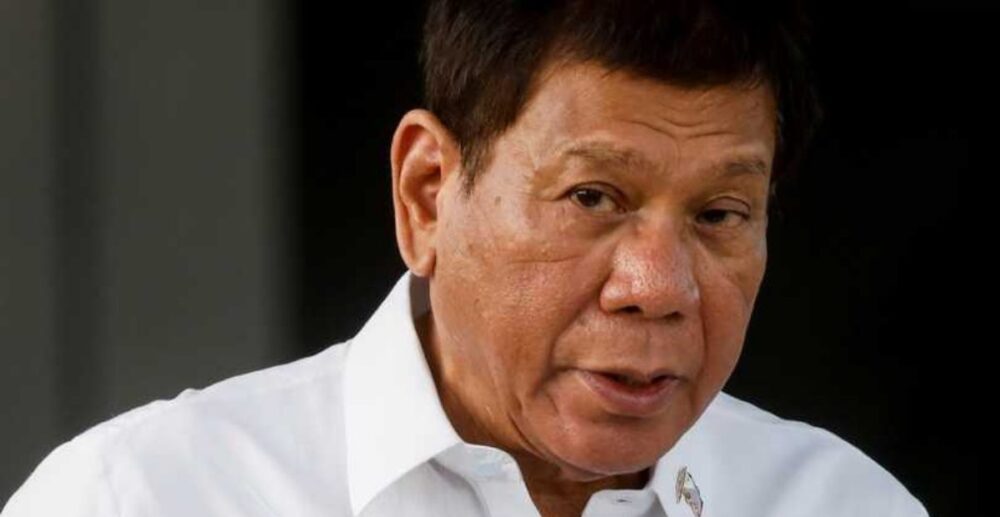 លោក ឌូ​តឺ​តេ បដិសេធ​ចាក់​វ៉ាក់សាំង “ស៊ី​ណូ​វ៉ា​ក់” ដោយ​អាង​ថា ពេទ្យ ឱ្យ​ចាំ​ចាក់ អា​ម៉ាក​ផ្សេង…