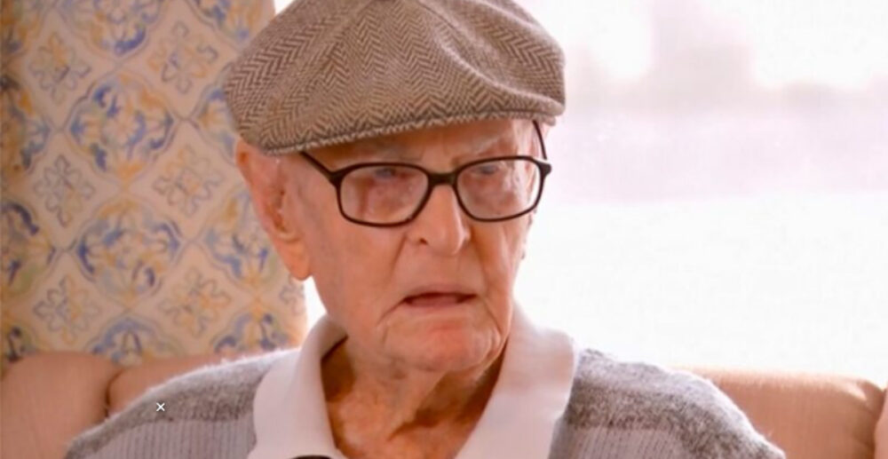 លោកតា​អូស្ត្រាលី អាយុ 111ឆ្នាំ ប្រាប់​គន្លឹះ​អាយុ​វែង ថែមទាំង​ខួរក្បាល​ល្អ នៅចាំ​គ្មាន​ភ្លេច​ទៀតផង