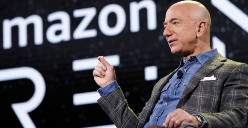 មហាសេដ្ឋី​លេខ​មួយ​របស់​ពិភពលោក ប្រកាស​លាលែង​ជា​ផ្លូវការ ពី​តំណែង CEO របស់ AMAZON