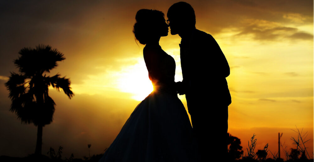 រឿង​ដ៏​អស្ចារ្យ 6បែប ពាក់ព័ន្ធ​នឹង​ស្នេហា