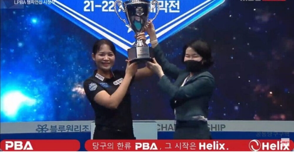 កីឡាការិនី​ស្នូកឃ័រឆ្នើម​របស់​ កម្ពុជា ដណ្ដើមបាន​តំណែង​ជើងឯក​ពានរង្វាន់​អន្តរជាតិ Blue One Resort LPBA Championship