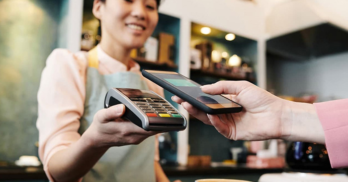 យុទ្ធនា​ការការពារ​សុវត្ថិភាព អំឡុងពេល​មាន​ជំងឺ​រាតត្បាត COVID-19 ជាមួយ​ការប្រើប្រាស់​ការទូទាត់ តាមរយៈ​បច្ចេកវិទ្យា contactless