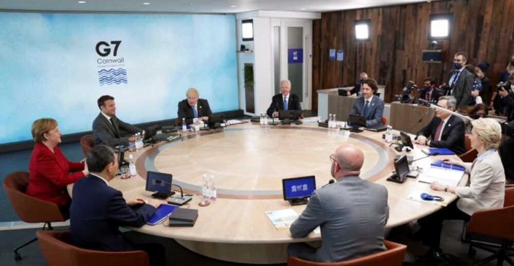 តើ​ប្រទេសនីមួយៗនៅ G7 បាន​​សន្យា​​ផ្ដល់​​វ៉ាក់សាំង COVID-19 ប៉ុន្មាន​ដូ​ស និង​តាម​យន្តការ​អ្វីខ្លះ ដល់​ពិភពលោក?