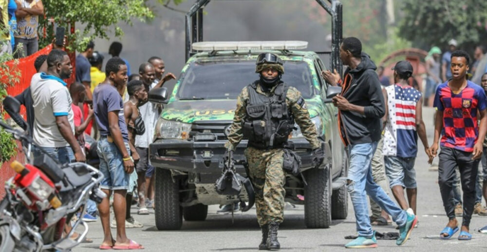 ក្រុម​ប្រដាប់អាវុធ​ដែល​ធ្វើឃាត​ប្រធានាធិបតី ហៃ​ទី លាក់​ខ្លួន​​ក្នុង​ “ការិយាល័យ​តំណាង​តៃវ៉ាន់”