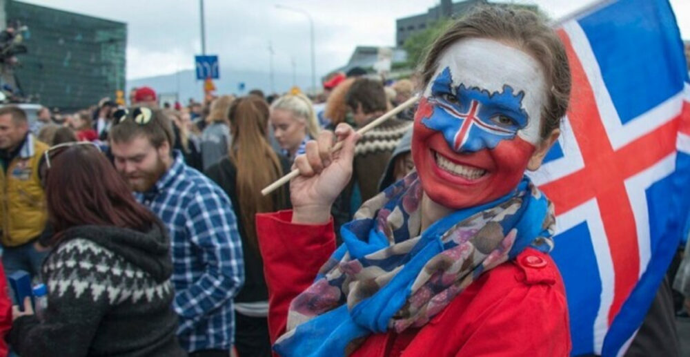 ការសាកល្បង​ធ្វើការ តែ 4 ថ្ងៃ ក្នុង 1 សប្ដាហ៍ នៅ អ៊ី​ស្លង់ ទទួលបាន​ជោគជ័យ!