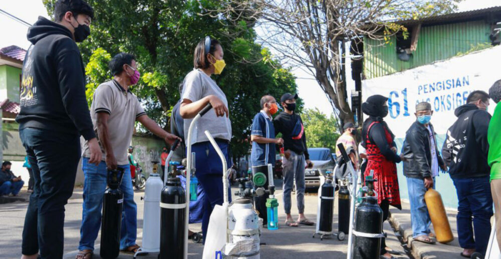 ឥណ្ឌូនេស៊ី «យកឈ្នះ» ឥណ្ឌា ក្លាយ​ជាទី​ដែលមាន​ករណី​វិជ្ជមាន​ប្រចាំថ្ងៃ ច្រើនជាងគេ​នៅ អាស៊ី