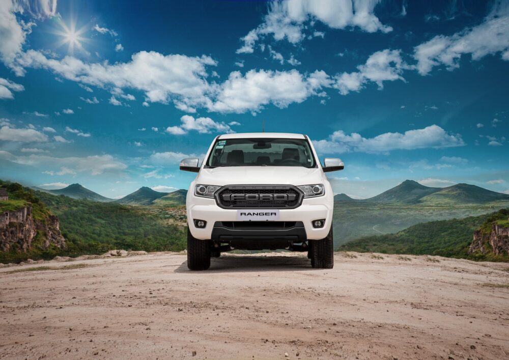 Ford Ranger XLT ស៊េរី​ថ្មី​ឆ្នាំ 2022 បាន​មកដល់​ប្រទេស​កម្ពុជា​ហើយ