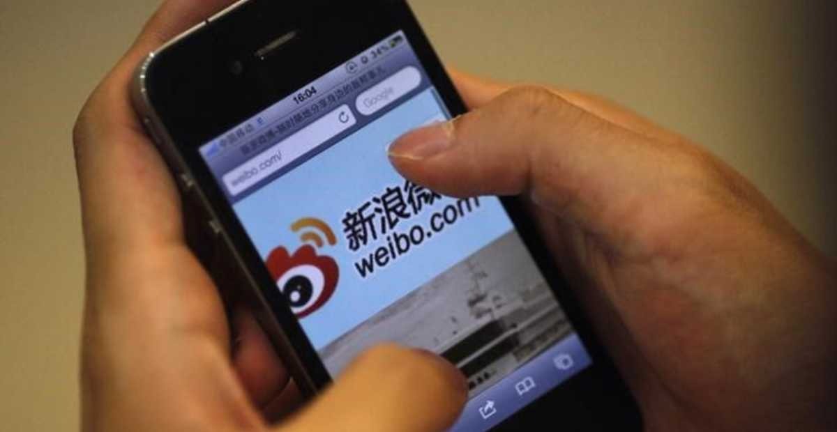 អាជ្ញាធរ​ចិន ចាប់ខ្លួន​ប្រធាន​ទំនាក់ទំនង​សាធារណៈ​របស់​បណ្ដាញ​សង្គម Weibo