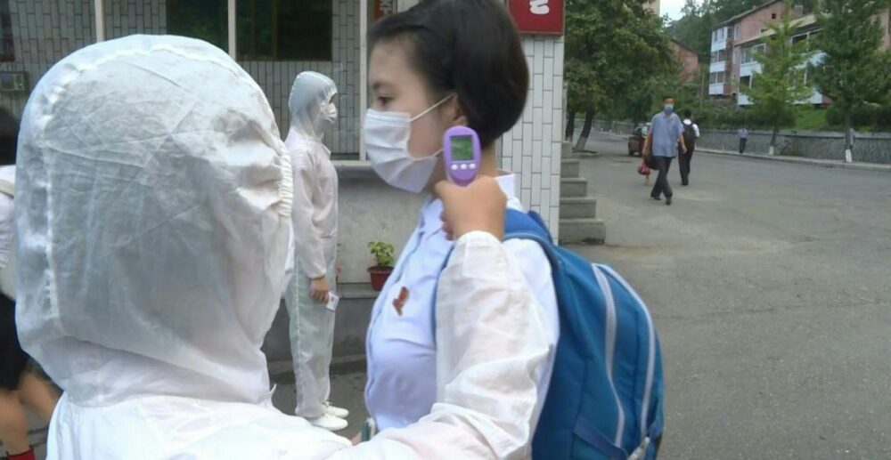 ទស្សនា​របៀប​ដែល​សាលារៀន​នៅ កូរ៉េខាងជើង ទប់ស្កាត់ COVID-19