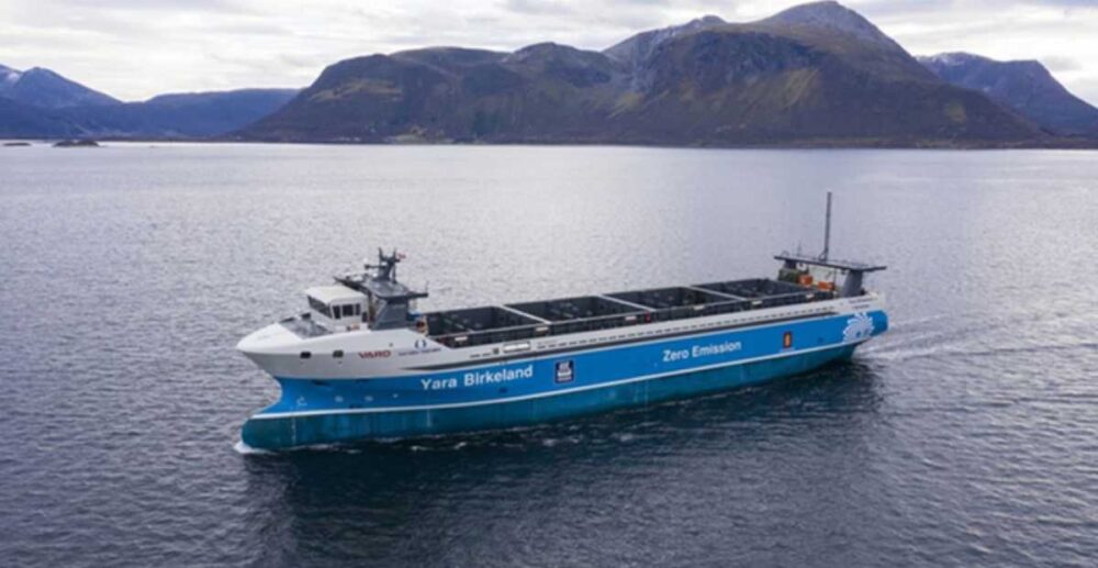 កប៉ាល់​ដឹកទំនិញ​ស្វ័យប្រវត្ត​មិន​បញ្ចេញ​ឧស្ម័ន​ពុល​ដំបូងបង្អស់​ក្នុង​ពិភពលោក