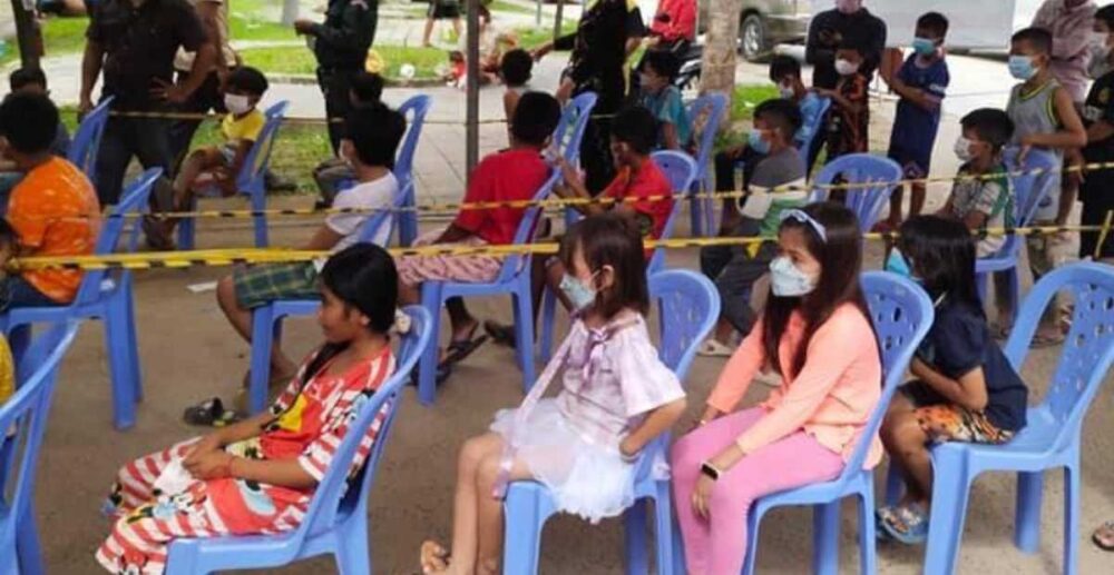 ស្ថិតិ​ស្ដីពី​ករណី​ COVID-19 នៅ​កម្ពុជា​ និង​ពិភពលោក គិត​ត្រឹម​ព្រឹក​ថ្ងៃទី 16​ ខែតុលា​ 2021