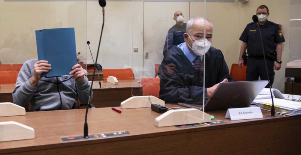 ជាងភ្លើង​កាត់​ប្រដាប់ភេទ​របស់​មនុស្ស​ជិត​ 10 នាក់ នៅ អាល្លឺម៉ង់