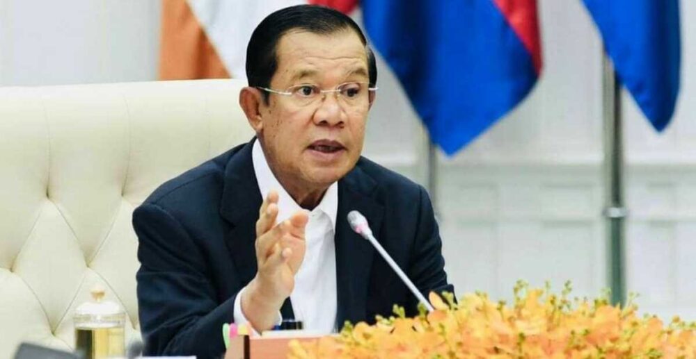 កម្ពុជា ប្រកាស​បើក​ប្រទេស​លើ​គ្រប់​វិស័យ​ឡើងវិញ​ជាបណ្តើរៗ