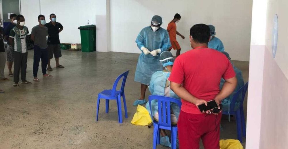 ស្ថិតិ​ស្ដីពី COVID-19 នៅ​ កម្ពុជា​ និង​ទូទាំង​ពិភពលោក​ គិតមក​ដល់ព្រឹក​ថ្ងៃទី 3 ខែ​​វិច្ឆិកា​ ឆ្នាំ​ 2021