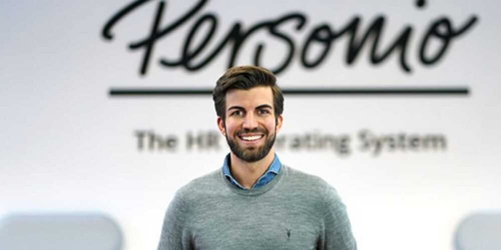 កំលោះ​ជា​និស្សិត​ខ្សត់​ប្រាក់ ដឹកនាំ​ក្រុមការងារ​ដែល​ខ្វះ​លុយ រហូត​ក្លាយជា CEO របស់​ក្រុមហ៊ុន​ធុរកិច្ច​ថ្មី តម្លៃ 6.3 ពាន់​លាន​ដុល្លារ៖ ពេលខ្លះ​នៅក្នុង​គណនី​ធនាគារ​របស់​ក្រុមហ៊ុន នៅសល់តែ​ជាង 200 ដុល្លារ​គត់!