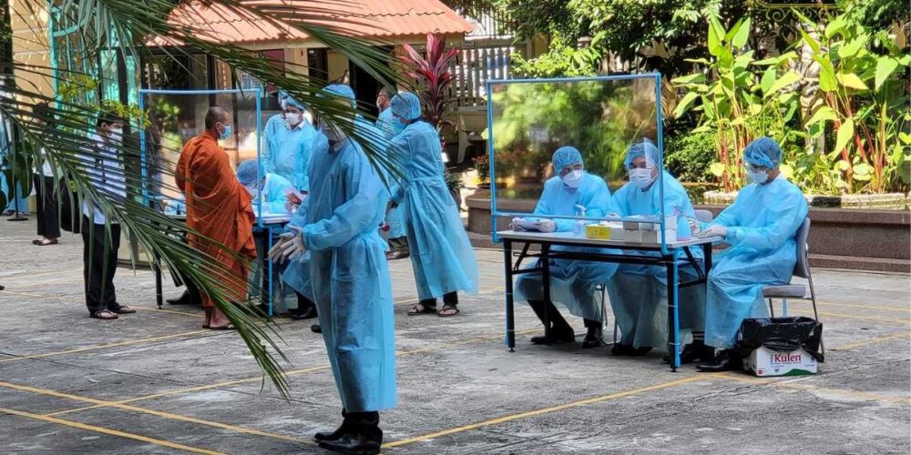 ករណី​ឆ្លង​ថ្មី​នូវ​ជំងឺ​ COVID-19 នៅ កម្ពុជា បន្ត​ថយ​ចុះ​ពី​មួយ​ថ្ងៃ ទៅ​មួយ​ថ្ងៃ