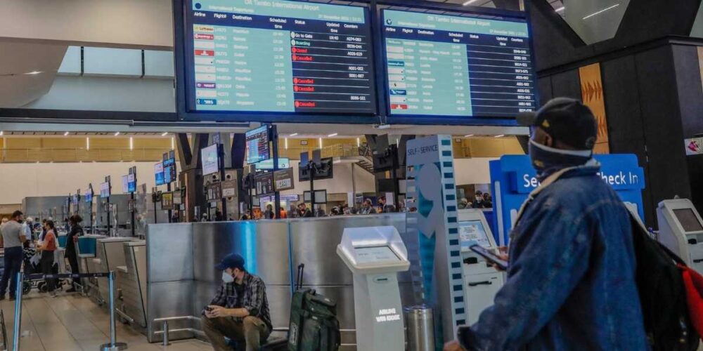 កូ​វីដ-១៩ ប្រភេទ អូ​មី​ក្រុន​(Omicron)​ ឆ្លង​រាលដាល​ដល់​ទ្វីប អាម៉េរិក​ខាងជើង