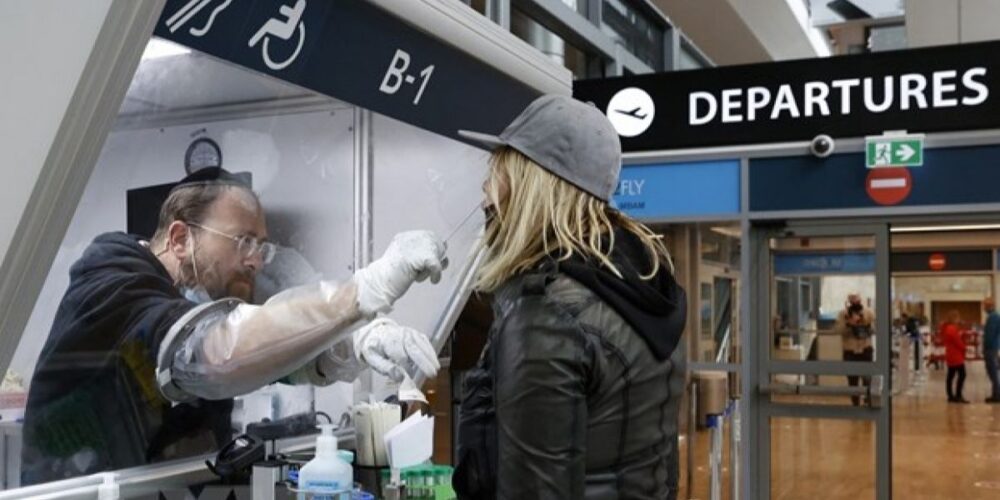 អ៊ីស្រាអែល ហាម​ធ្វើដំណើរ​ទៅមក រវាង​ប្រទេស​នេះ ជាមួយនឹង​ប្រទេស​មួយចំនួន​នៅ អឺរ៉ុប ព្រោះតែ​បារម្ភ​អំពី អូ​មី​ក្រុង (Omicron)