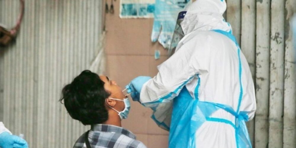 កូវីដ-១៩ នៅ កម្ពុជា ! អ្នកស្លាប់សរុបកើនឡើងដល់ជិត ៣ ពាន់នាក់ ខណៈអ្នកវិជ្ជមានសរុបកើនឡើងដល់ជាង ១.២ សែននាក់