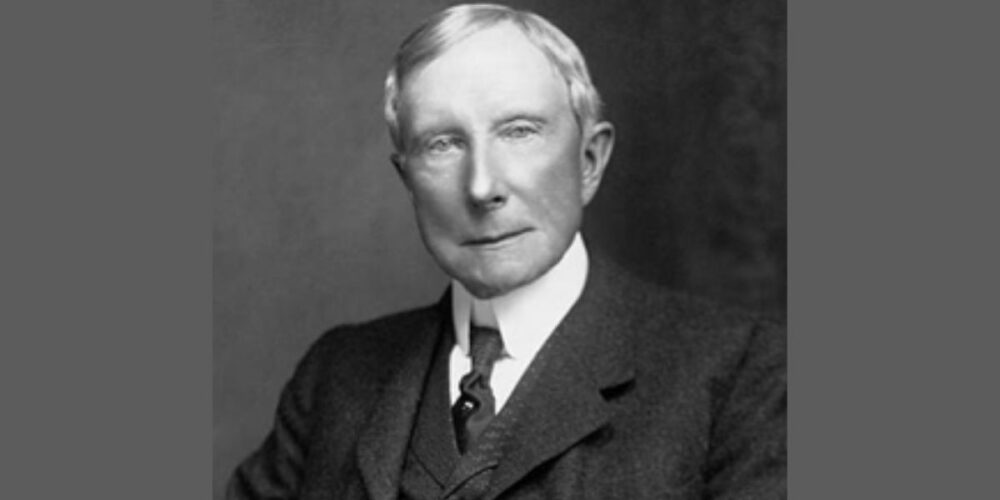 មហាសេដ្ឋី​ដែលមាន​ទ្រព្យ​ច្រើនជាងគេ​ក្នុង​ប្រវត្តិសាស្ត្រ ទូន្មាន​ដល់​កូន​ថា៖ មាន​ប្រការ​មួយ​ដែល​ត្រូវ​លាក់ ហើយ​បើ​កាន់តែ​អួត​បង្ហាញ នោះ​ជីវិត​នឹង​កាន់តែ​ជួប​ឧបសគ្គ