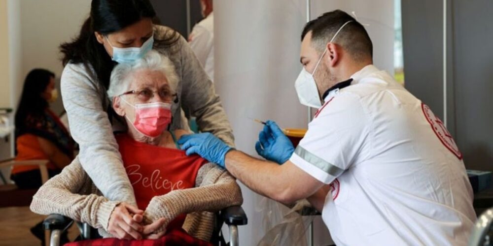 យុទ្ធនាការចាក់វ៉ាក់សាំងបង្ការ ជំងឺកូវីដ-១៩ ដូសទី ៤ នឹងត្រូវធ្វើឡើងឆាប់ៗនេះ នៅ ប្រទេសអ៊ីស្រាអែល