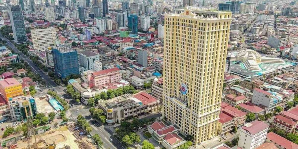 អគារ​រដ្ឋបាល​នៃ​អគ្គនាយកដ្ឋាន​គយ​និង​រដ្ឋាករ​ ដែល​ត្រូវបាន​សម្ពោធ​ដាក់ឱ្យ​ប្រើប្រាស់​នៅ​ព្រឹក​នេះ