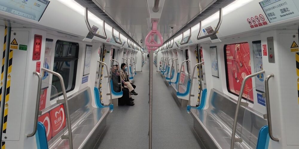 ទីក្រុង Shenzhen ដាក់ឱ្យ​ប្រើប្រាស់​រថភ្លើង​អគ្គិសនី​ក្រោម​ដី​ដំណើរការ​ស្វ័យប្រវត្ត ១០០% ដំបូងបង្អស់