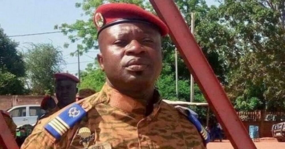 វរសេនីយ៍ទោ​ដែល​បានធ្វើ​រដ្ឋប្រហារ​ទម្លាក់​ប្រធានាធិបតី​របស់ បួ​គី​ណា ហ្វា​សូ ទើបតែ​ត្រូវបាន​ដំឡើង​ឋានន្តរសក្ដិថ្មីៗ