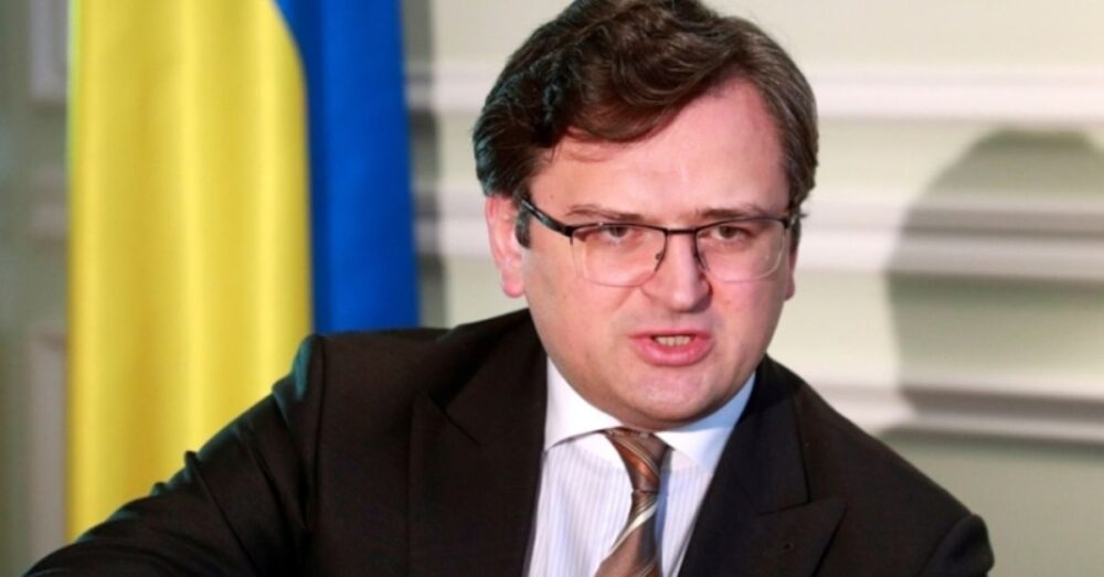 រដ្ឋមន្ត្រី​ការ​បរទេស​របស់ អ៊ុយក្រែន​ ថា រុស្ស៊ី កំពុងបើក​ការ​វាយ​ប្រហារ​ទូទៅ