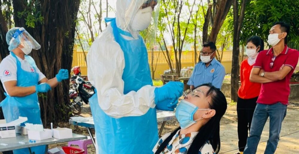 កូវីដ-១៩! កម្ពុជា​ រកឃើញអ្នកឆ្លងថ្មី ៤១៥ នាក់ ក្នុង​ថ្ងៃទី ១ កុម្ភៈ