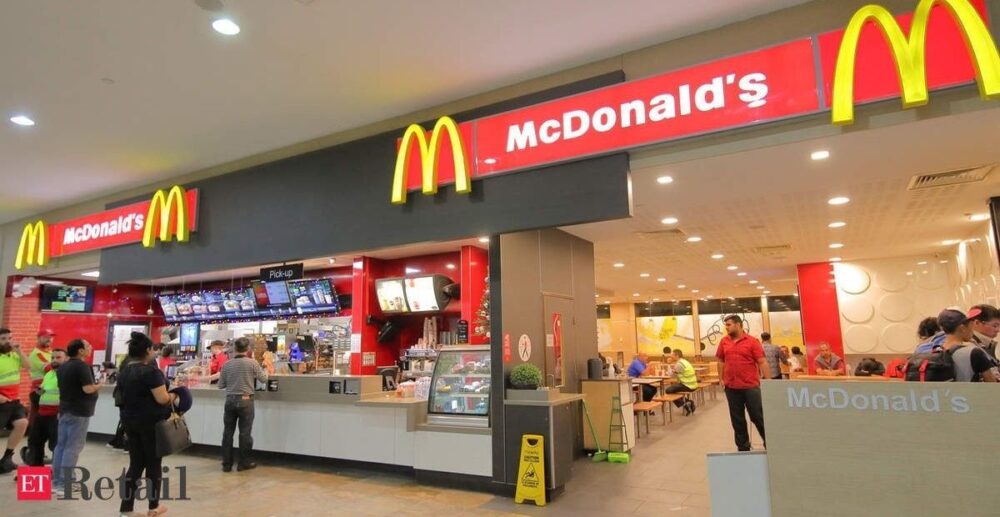 ផ្អាកអាជីវកម្មនៅ រុស្ស៊ី McDonald’s បាត់បង់ចំណូល ៥០លានដុល្លារ ក្នុង ១ខែ