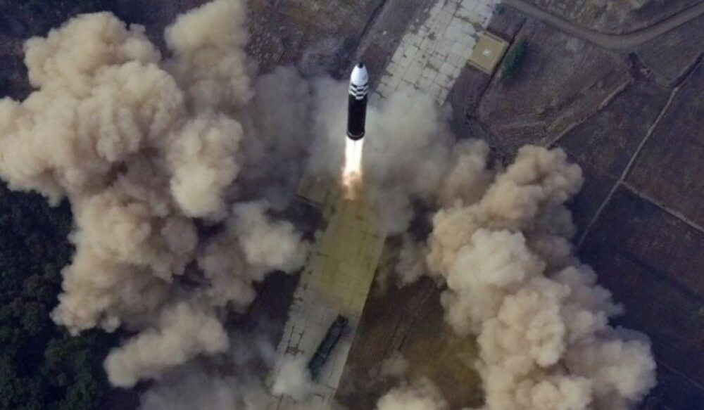 ក្រោយ កូរ៉េខាងជើង ថា ​ជោគ​ជ័យ​​ក្នុង​ការ​​សាក​ល្បង​​មី​ស៊ី​ល​​អន្តរ​ទ្វីប​ អាម៉េរិក ​ក៏​​ដាក់​ទណ្ឌ​កម្ម​​លើ​​ក្រុម​ហ៊ុន​រុស្ស៊ី ​និង​​កម្ម​វិធី​​អភិវឌ្ឍ​​មី​ស៊ី​ល​ របស់ ​ទីក្រុង​​ព្យុង​យ៉ាង