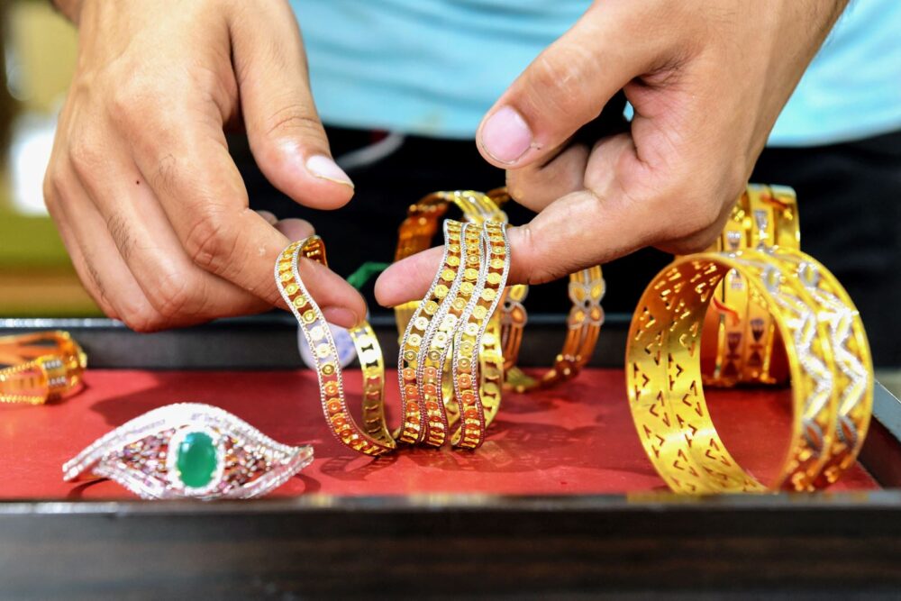 តម្លៃ​មាស​នៅ អាស៊ី ងើបឡើង​វិញ ក្នុងការ​ជួញដូរ​នា​ល្ងាច​ថ្ងៃទី ៣០ មីនា