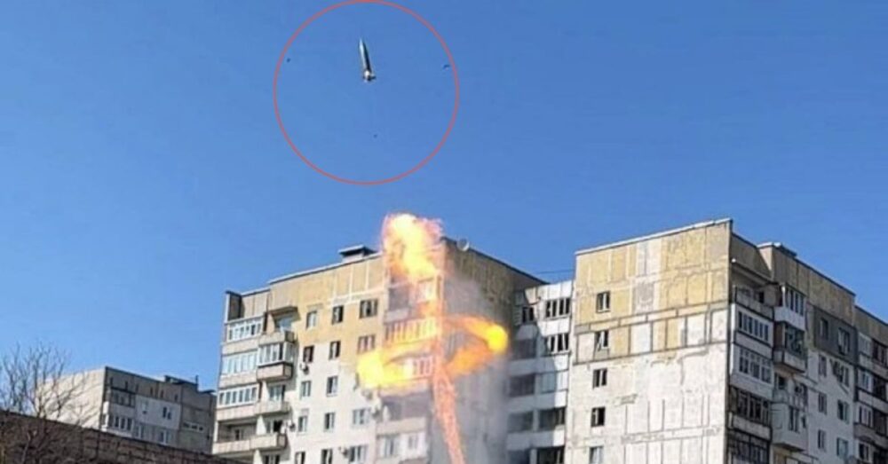 កងទ័ព​​រុស្ស៊ី ប្រើប្រាស់​គ្រាប់កាំភ្លើង​ត្បាល់​នាំ​ផ្លូវ​ដោយ​ឡាស៊ែរ​ធំ​បំផុត​ក្នុង​ពិភពលោក នៅ អ៊ុយ​ក្រែ​ន